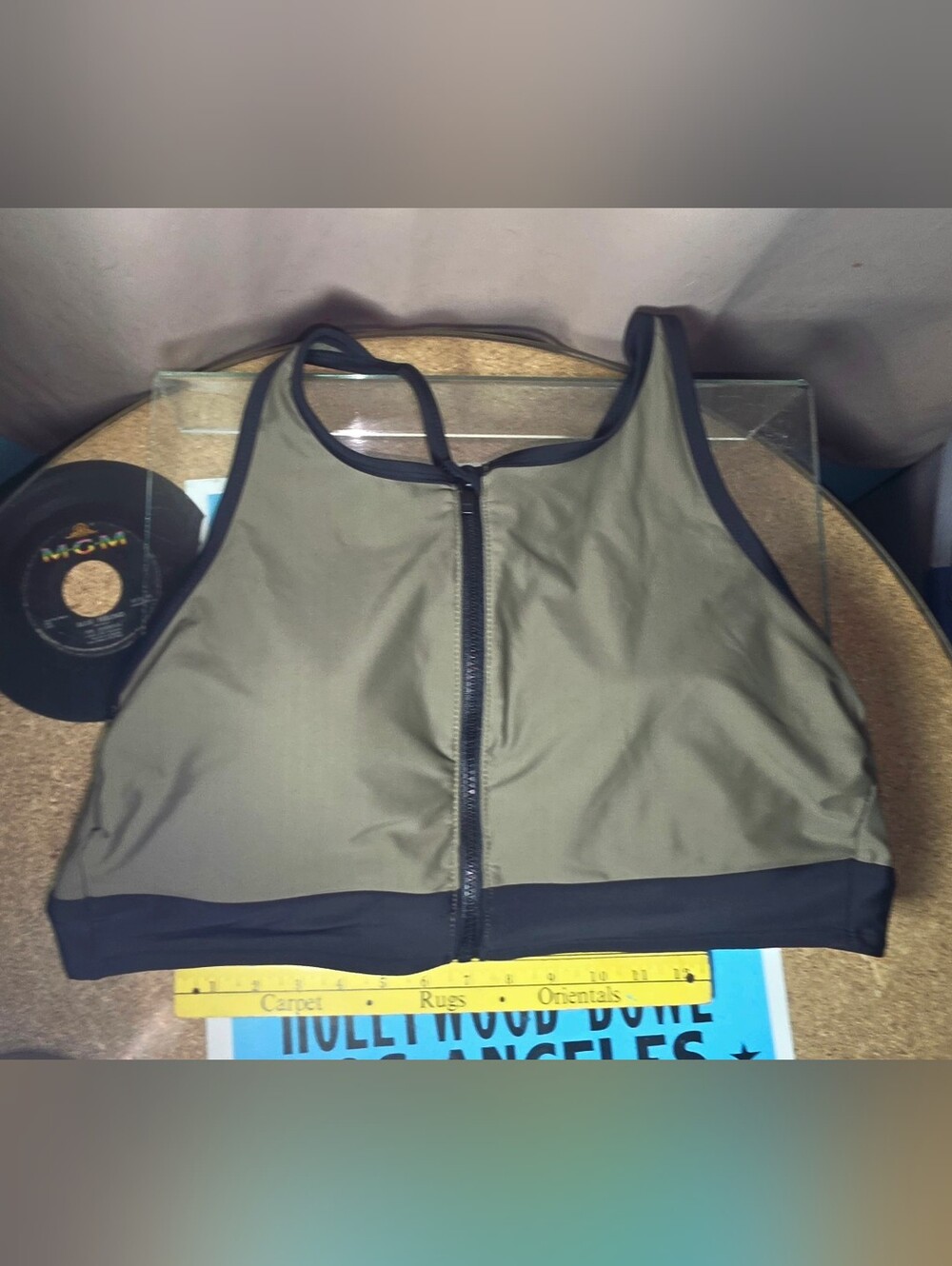 All in Motion Front Zip Sports Bra XL - Olive Green/Black EUC